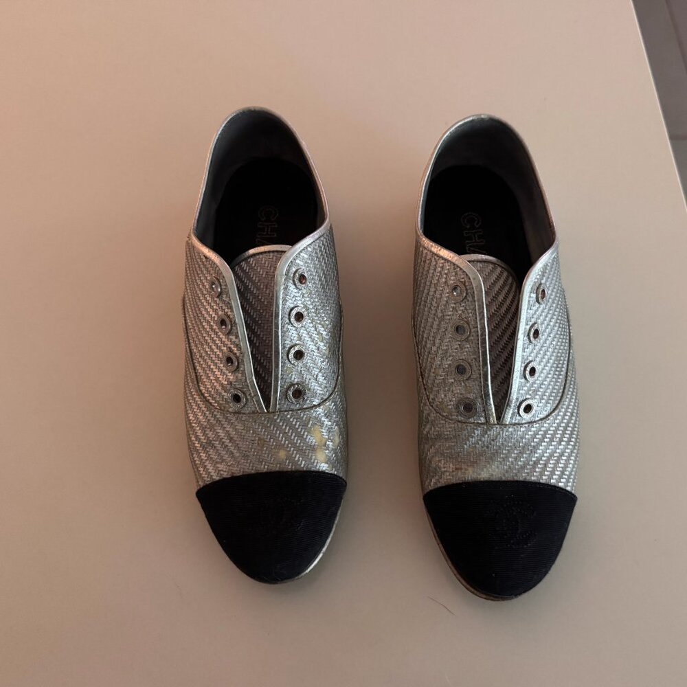 Chanel 2017 Interlocking CC Logo Oxfords